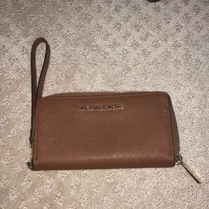 Michael Kors wristlet